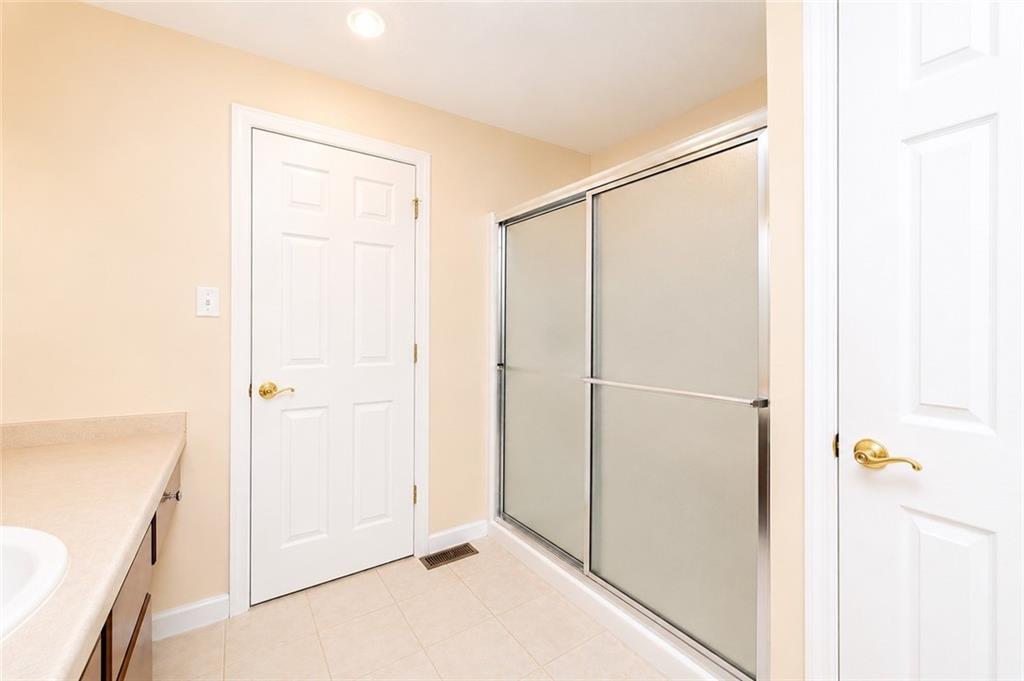 433 Georgetown Court Seven Fields, PA 16046 - Photo 19 of 23