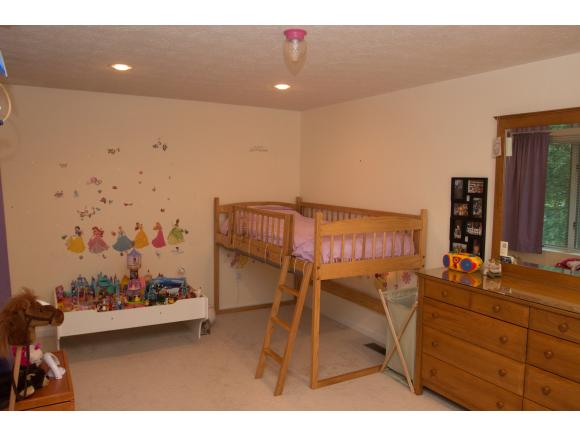5 Preston Field Road, Unit 5 Nashua, NH 03064 - Photo 16 of 36 Gallery Image 16