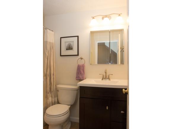 5 Preston Field Road, Unit 5 Nashua, NH 03064 - Photo 18 of 36 Gallery Image 18