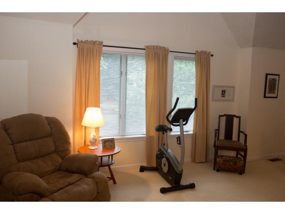 5 Preston Field Road, Unit 5 Nashua, NH 03064 - Photo 19 of 36 Gallery Image 19