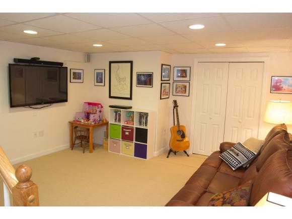 5 Preston Field Road, Unit 5 Nashua, NH 03064 - Photo 29 of 36 Gallery Image 29