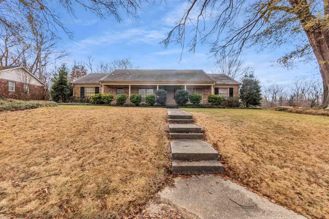$165,000 | 1675 Georgian Drive, Memphis, TN 38127