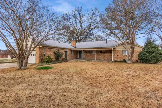 $165,000 | 1675 Georgian Drive, Memphis, TN 38127