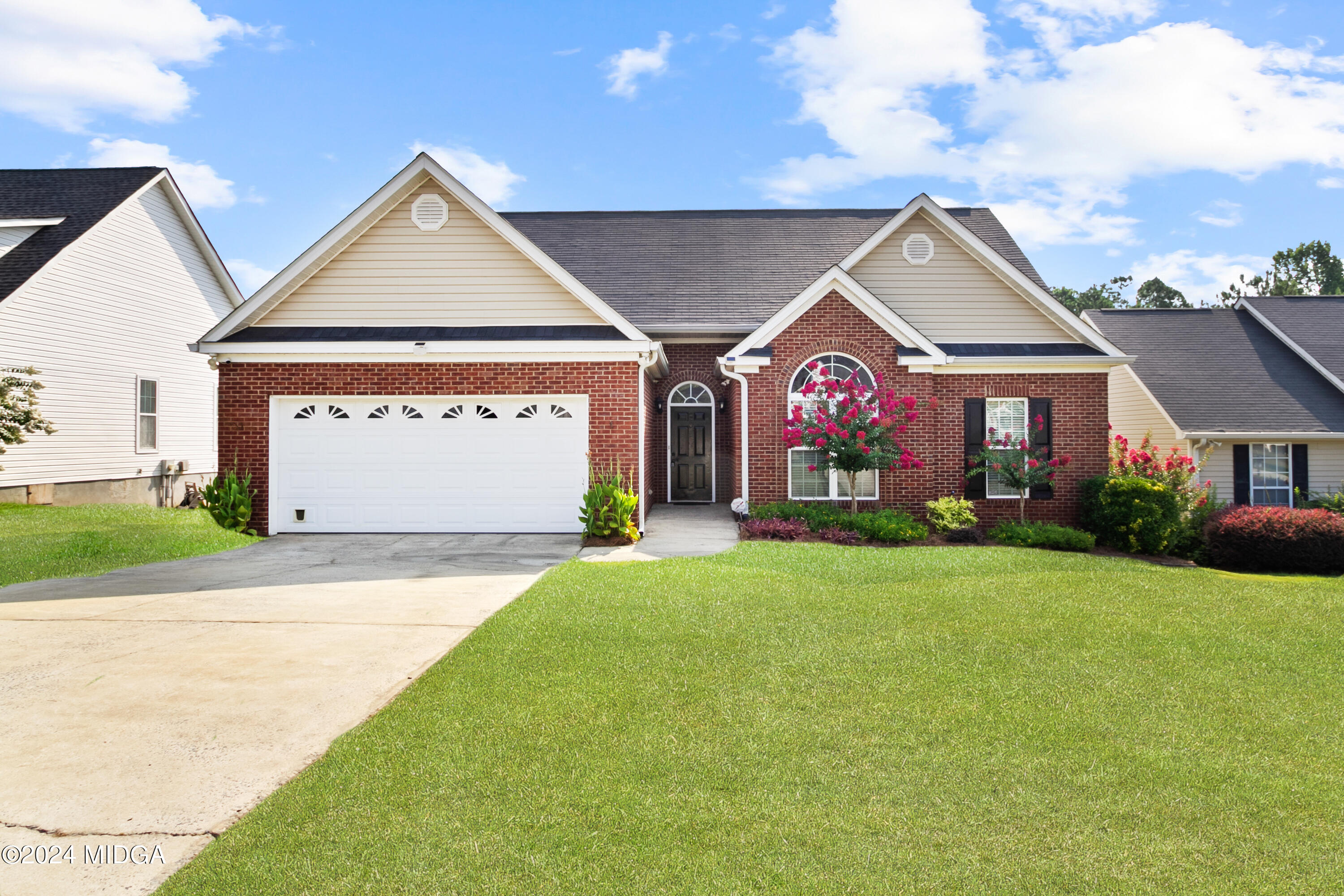 416 Simsbury Ridge Macon, GA 31220 - Photo 1 of 23 416 Simsbury 01