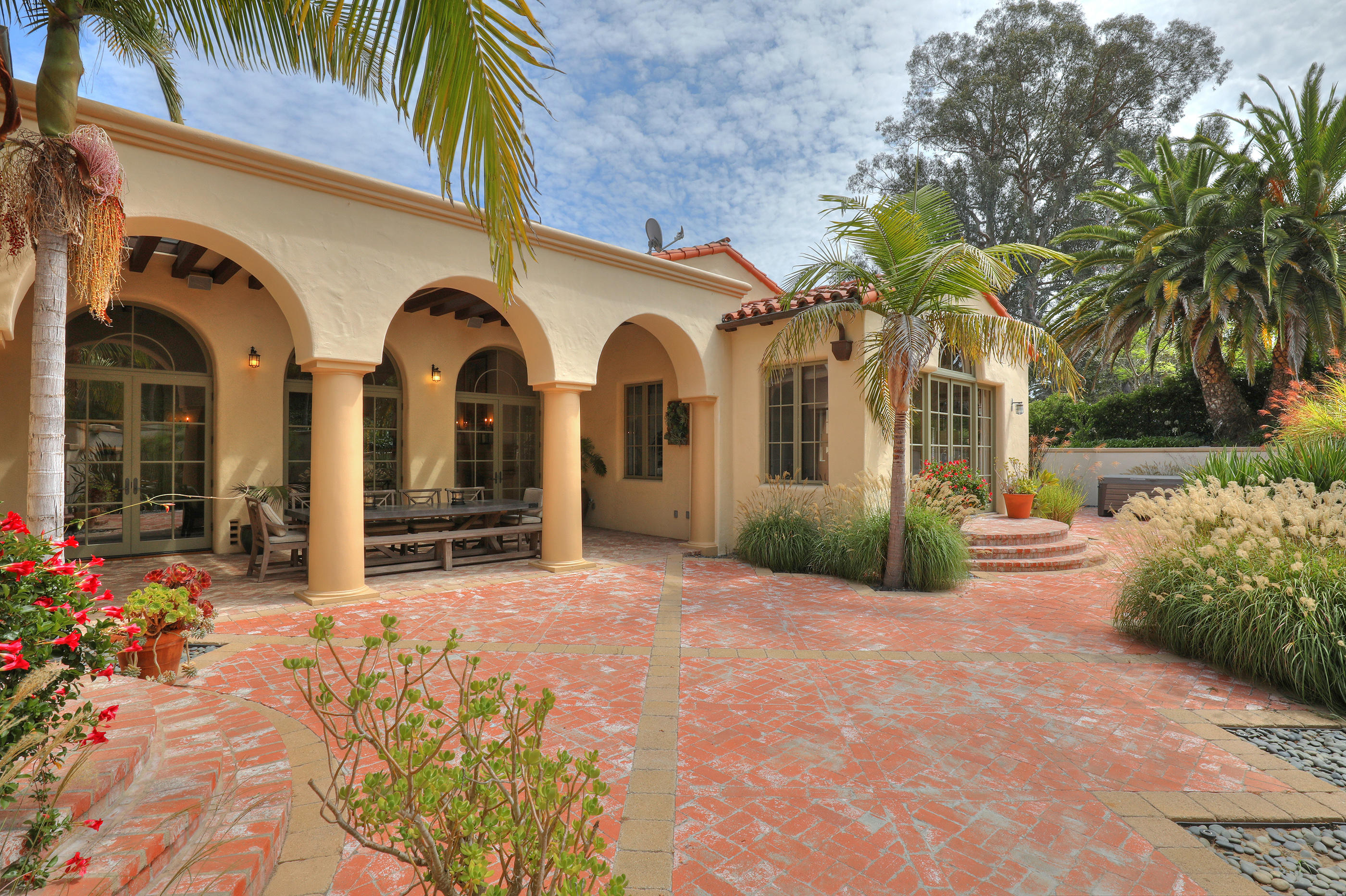 405 Via Hierba Santa Barbara, CA 93110 - Photo 38 of 41 Backyard