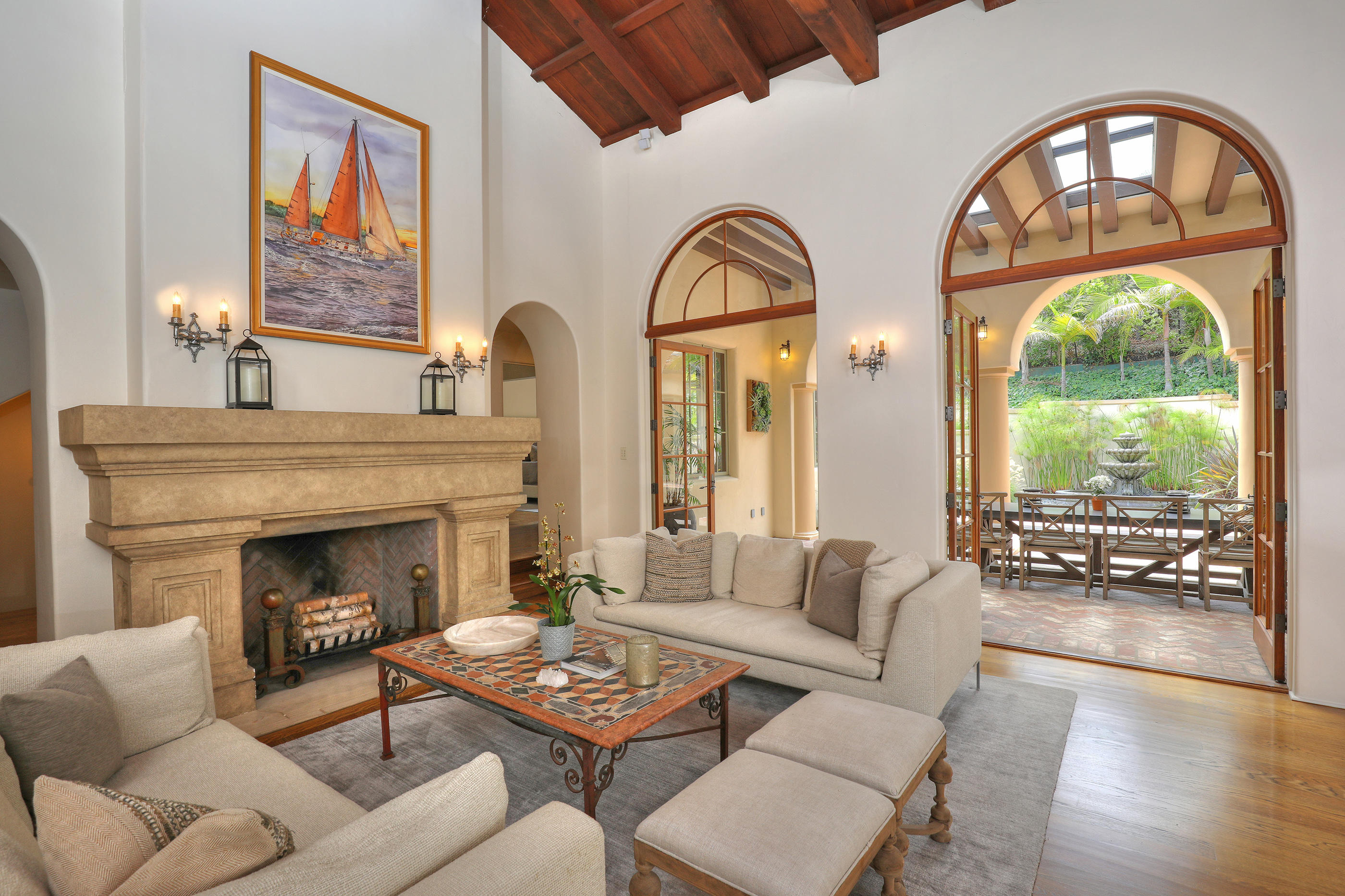 405 Via Hierba Santa Barbara, CA 93110 - Photo 8 of 41 Living Room