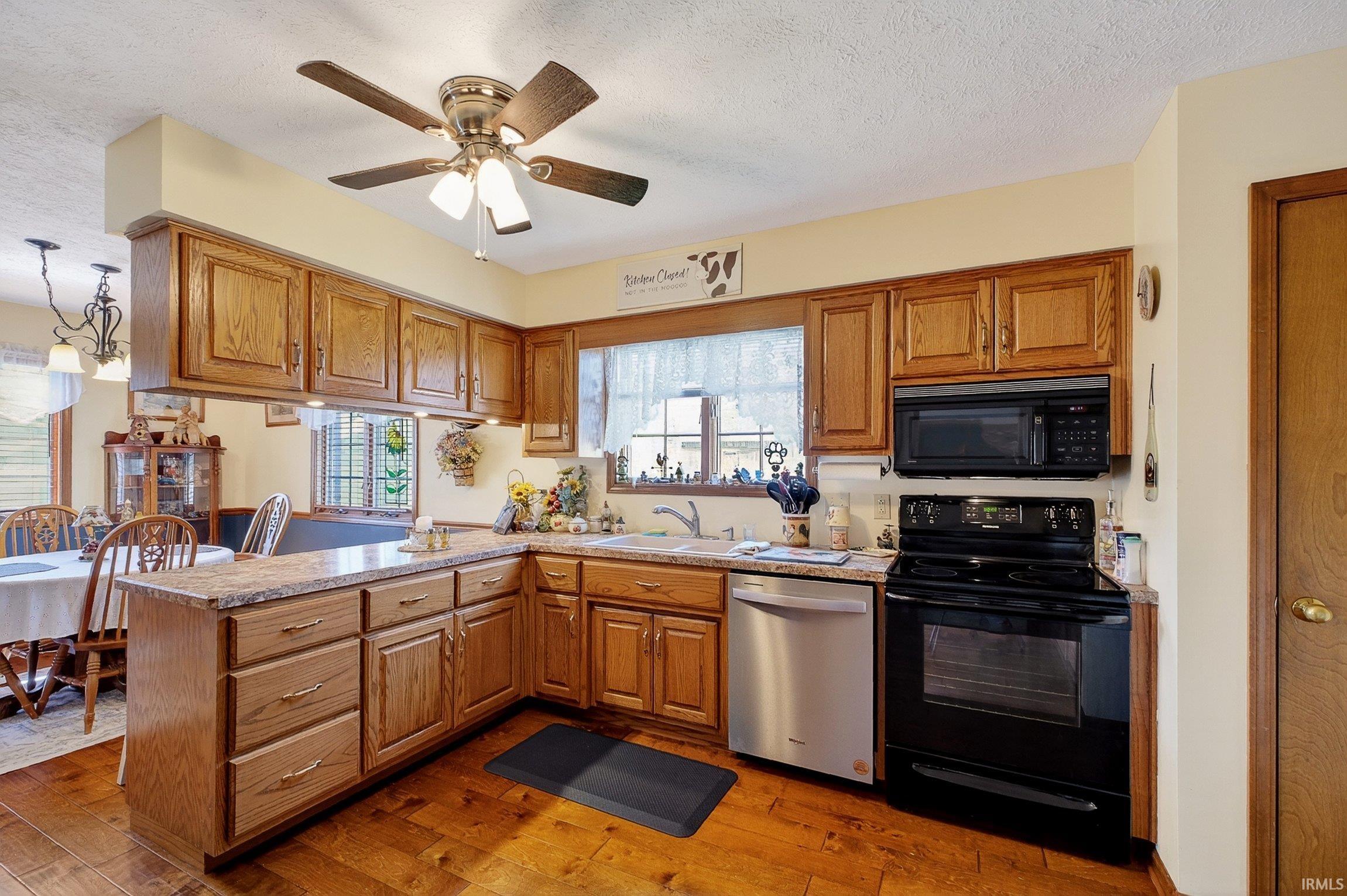 834 Deerfield Road Anderson, IN 46012 - Photo 7 of 23