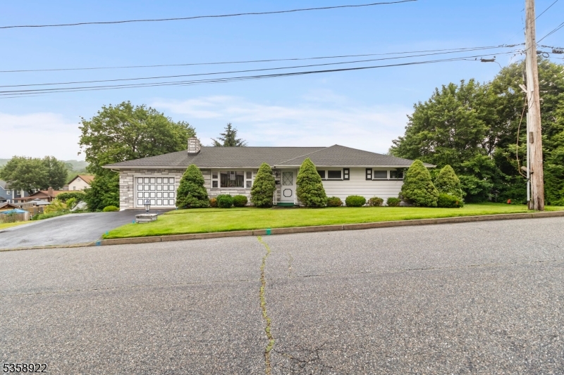 35 Hillside Avenue Netcong, NJ 07857 - Photo 3 of 41 a view of green field with house in the background