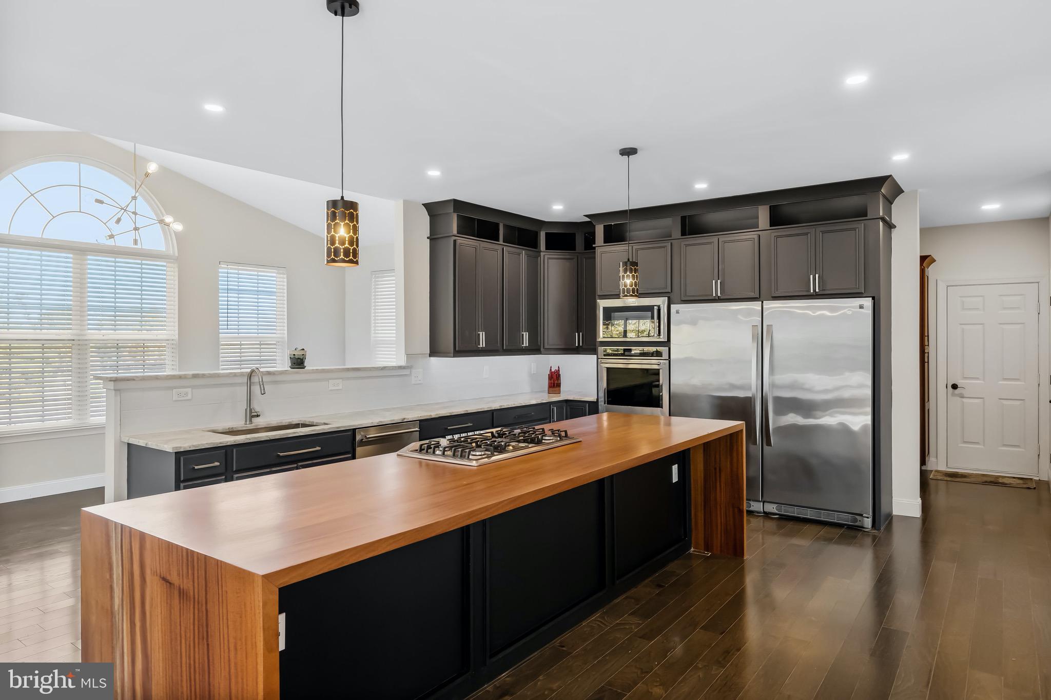 241 Jennings Way Mickleton, NJ 08056 - Photo 14 of 59