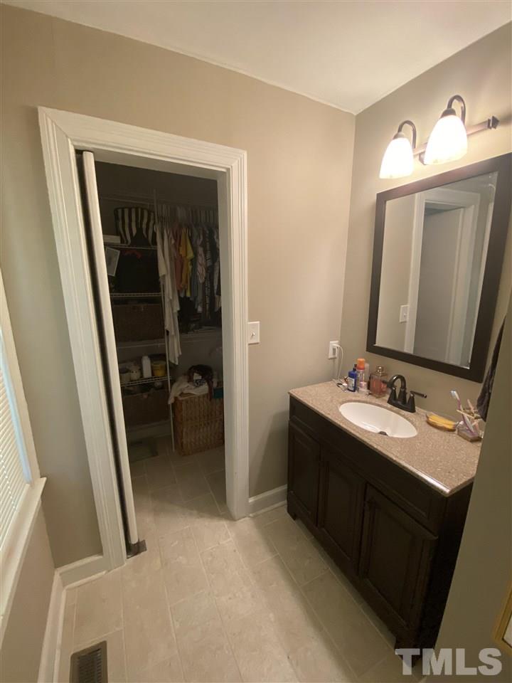 2406 Meadowbrook Road Rocky Mount, NC 27801 - Photo 12 of 22 Gallery Image 12