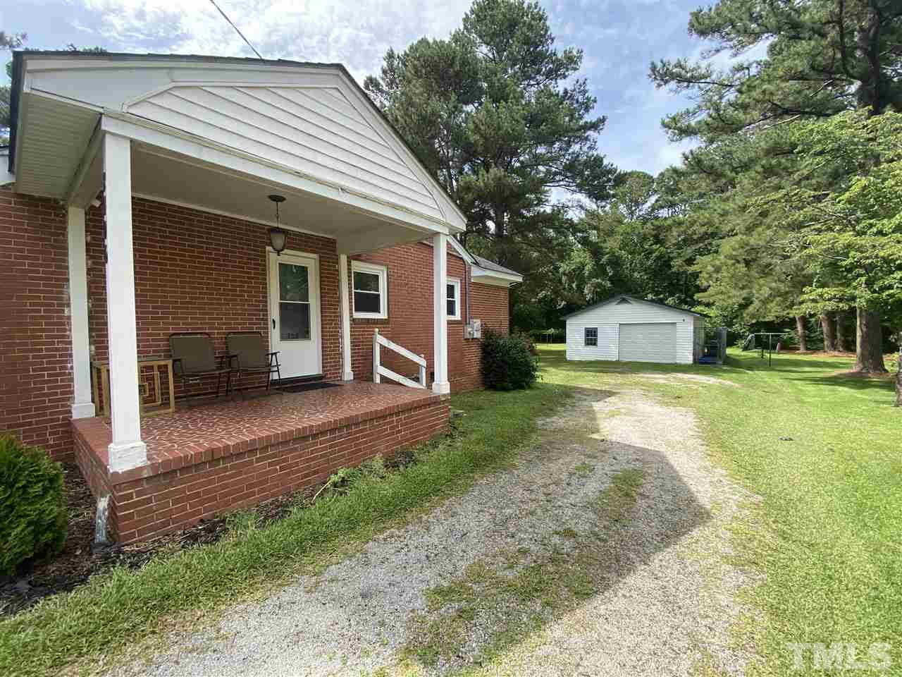 2406 Meadowbrook Road Rocky Mount, NC 27801 - Photo 3 of 22 Gallery Image 3