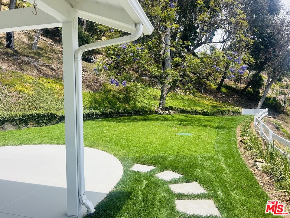 20645 Seaboard Road Malibu, CA 90265 - Photo 17 of 17