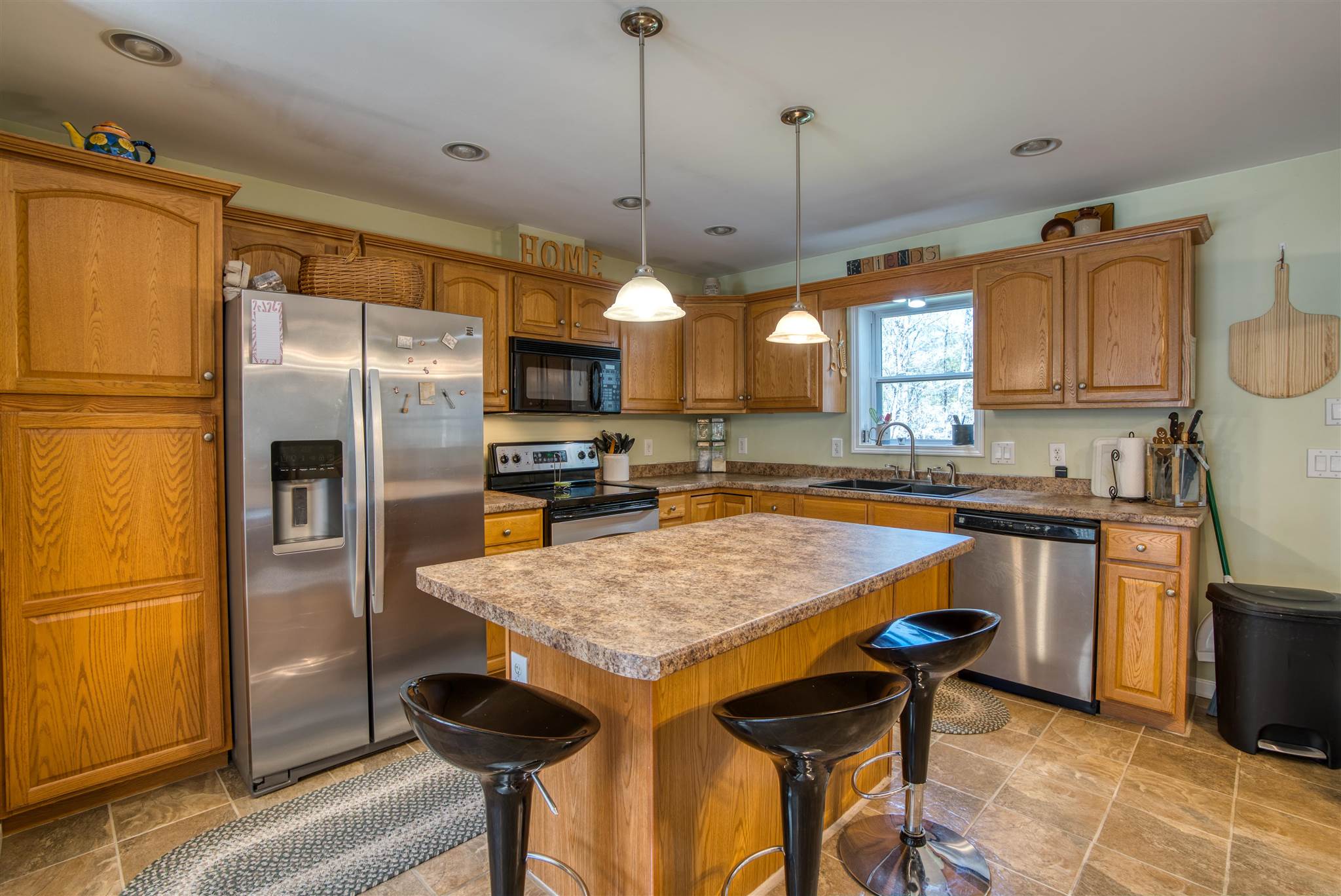 12 Sun Valley Road Hartland, VT 05048 - Photo 2 of 39
