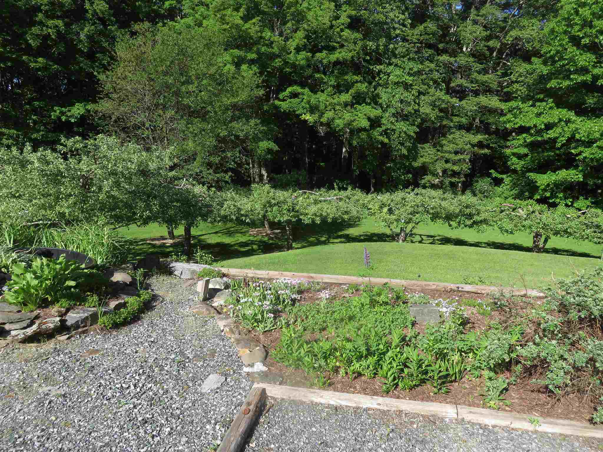 12 Sun Valley Road Hartland, VT 05048 - Photo 33 of 39
