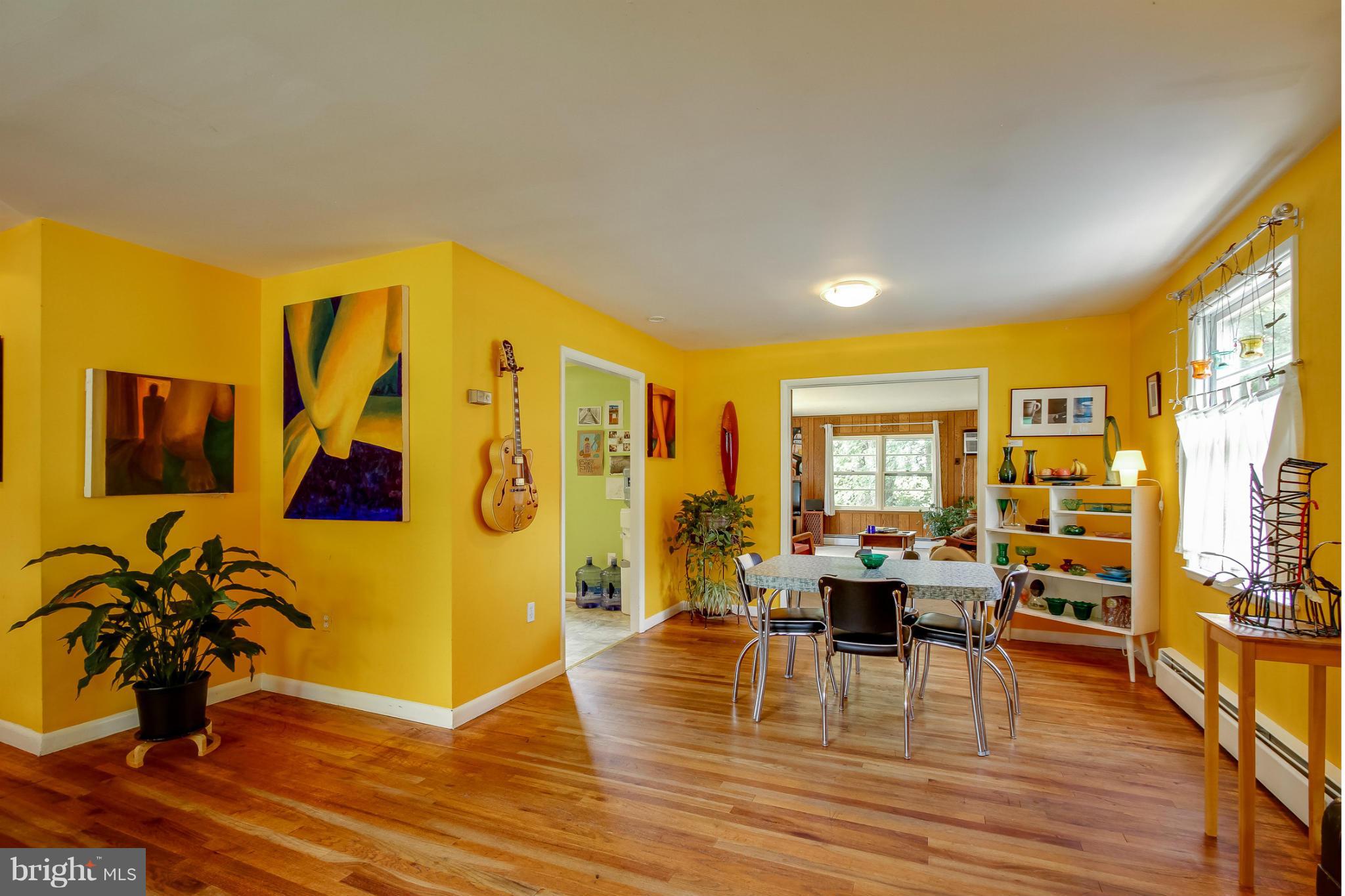 6721 Queens Road Alexandria, VA 22306 - Photo 18 of 29 Interior (General)