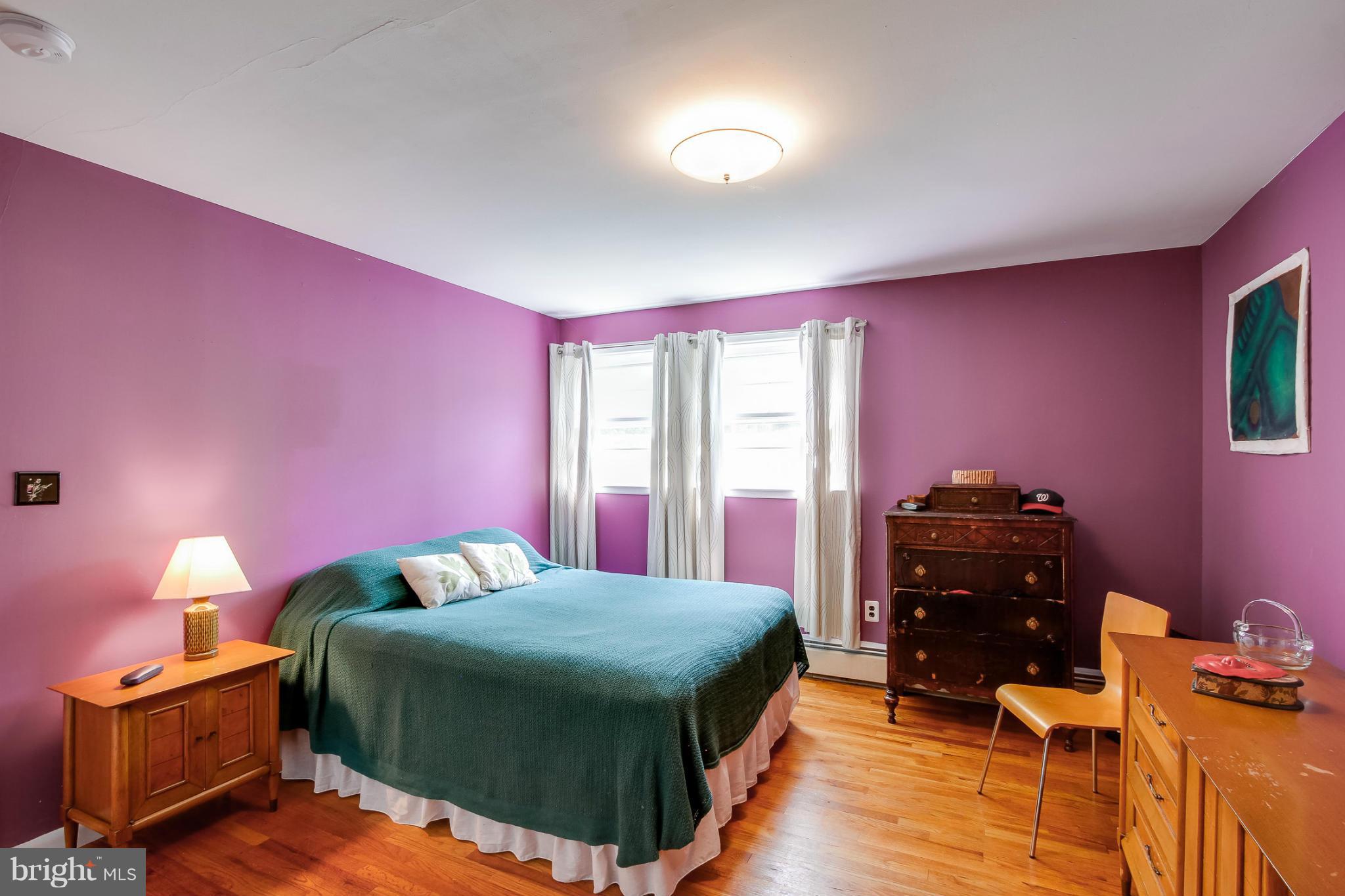 6721 Queens Road Alexandria, VA 22306 - Photo 25 of 29 Bedroom (Master)