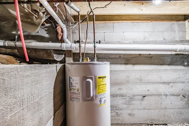 $650,000 | 69 State Street, Gorham, ME 04038