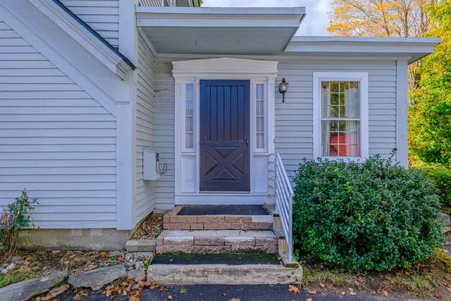 $650,000 | 69 State Street, Gorham, ME 04038