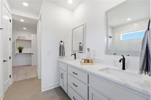 $669,105 | 1804 Halls Creek Avenue, Raymore, MO 64083