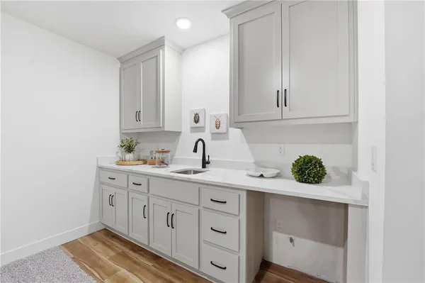 $669,105 | 1804 Halls Creek Avenue, Raymore, MO 64083