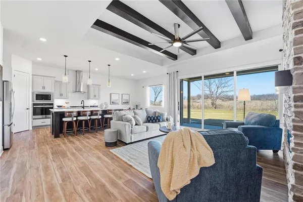 $669,105 | 1804 Halls Creek Avenue, Raymore, MO 64083