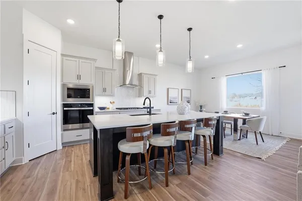 $669,105 | 1804 Halls Creek Avenue, Raymore, MO 64083