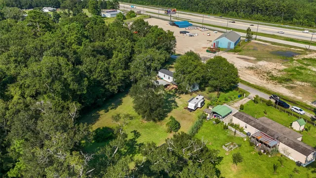 $1,650 | 106 County Road 3755, Cleveland, TX 77328