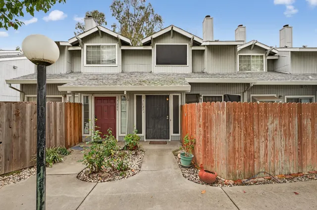 $310,000 | 7623 Roberta Lane, Antelope, CA 95843