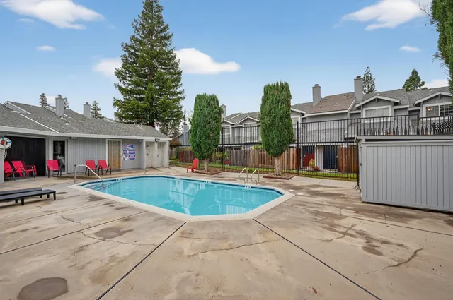 $310,000 | 7623 Roberta Lane, Antelope, CA 95843