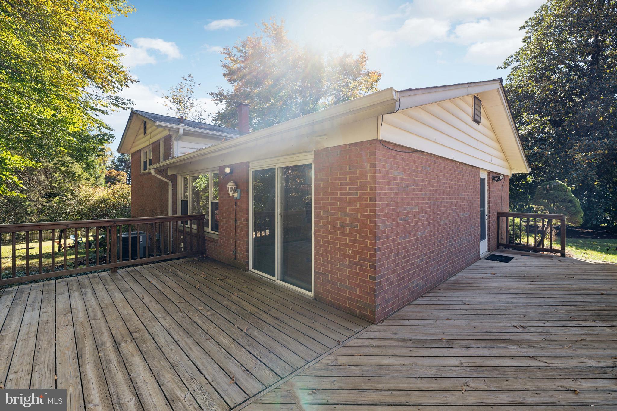 1104 Dunoon Road Silver Spring, MD 20903 - Photo 20 of 23 Wrap-around Deck