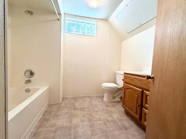 $329,000 | 1520 Clary Street, Worthington, MN 56187