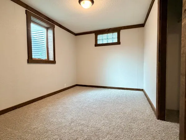 $305,000 | 1520 Clary Street, Worthington, MN 56187