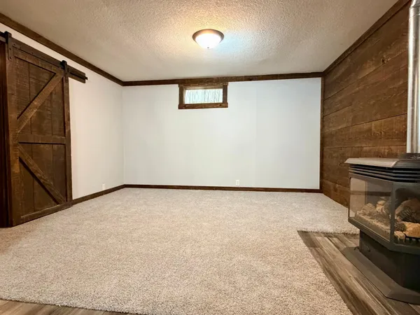 $305,000 | 1520 Clary Street, Worthington, MN 56187