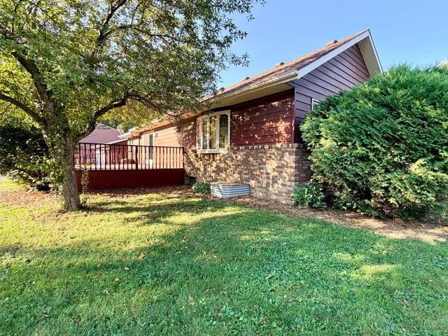 $329,000 | 1520 Clary Street, Worthington, MN 56187