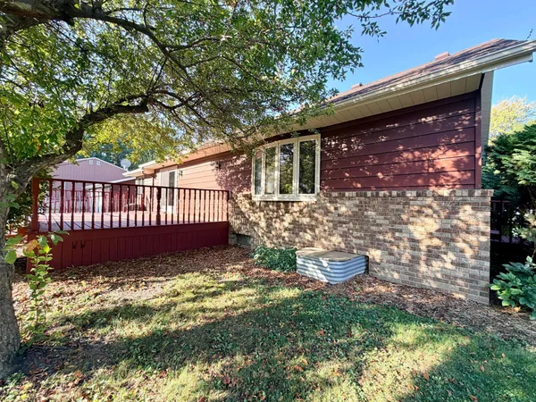 $305,000 | 1520 Clary Street, Worthington, MN 56187