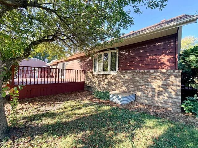 $329,000 | 1520 Clary Street, Worthington, MN 56187