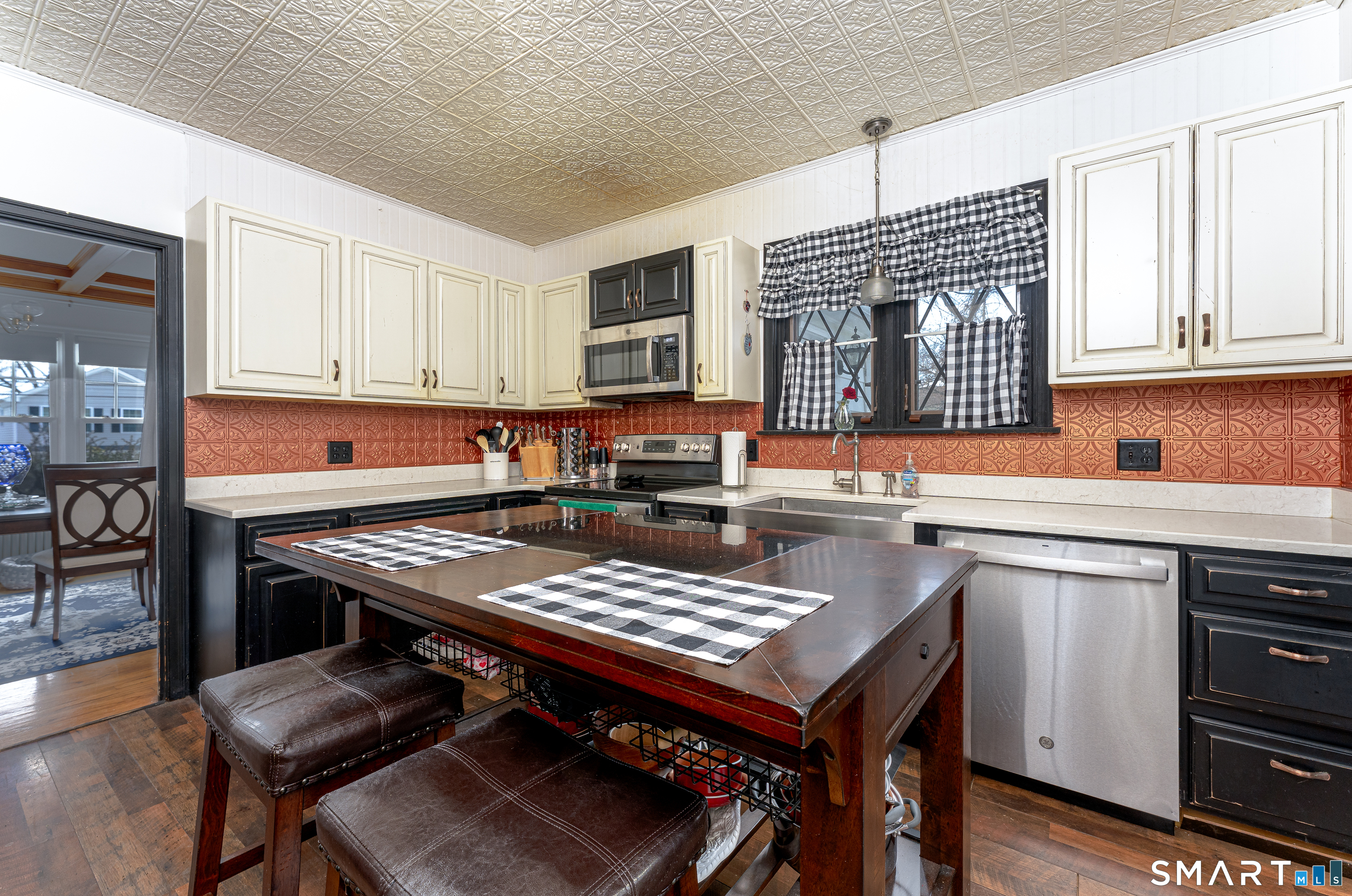 804 Congress Avenue Waterbury, CT 06708 - Photo 11 of 34