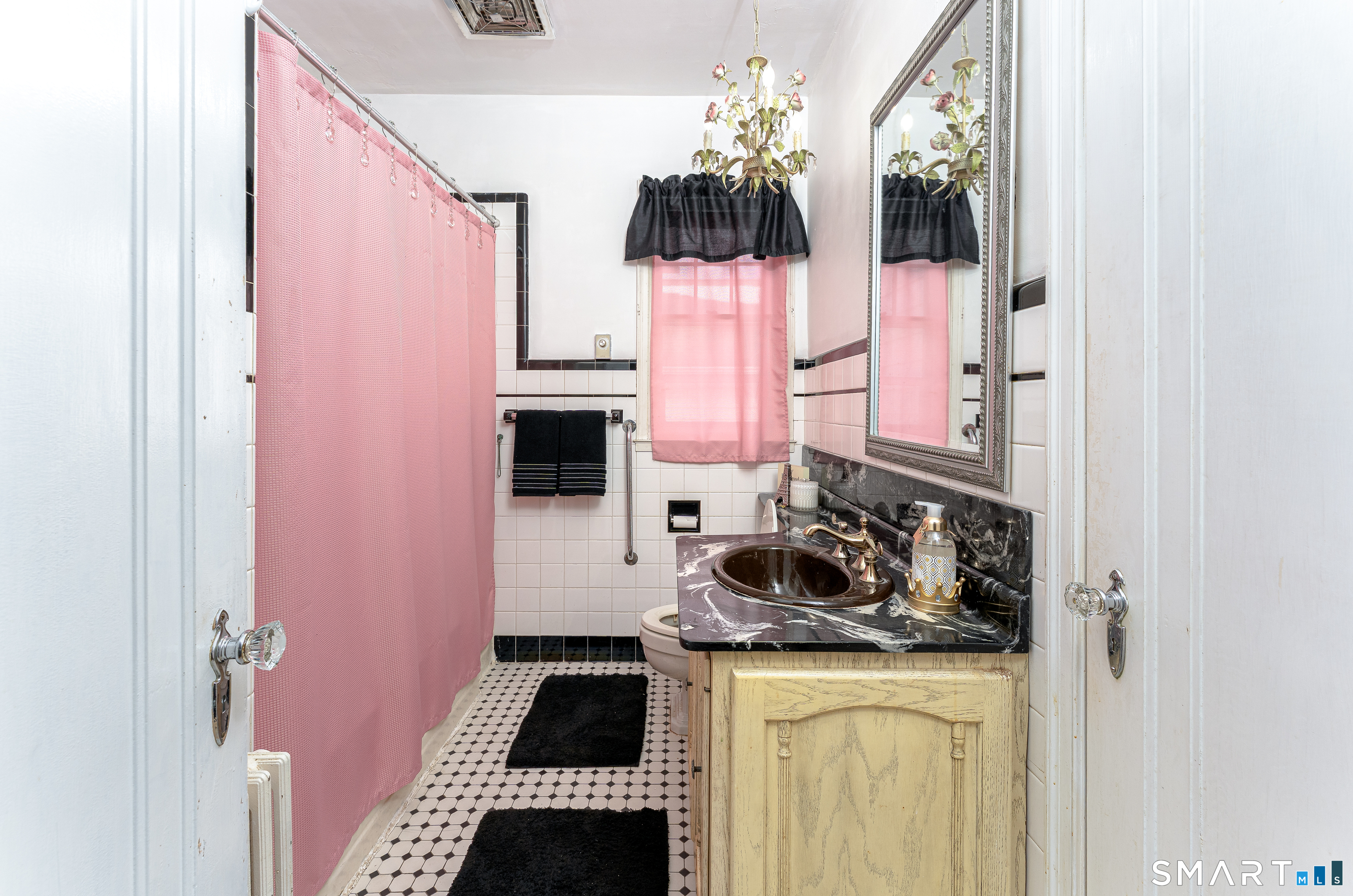 804 Congress Avenue Waterbury, CT 06708 - Photo 12 of 34