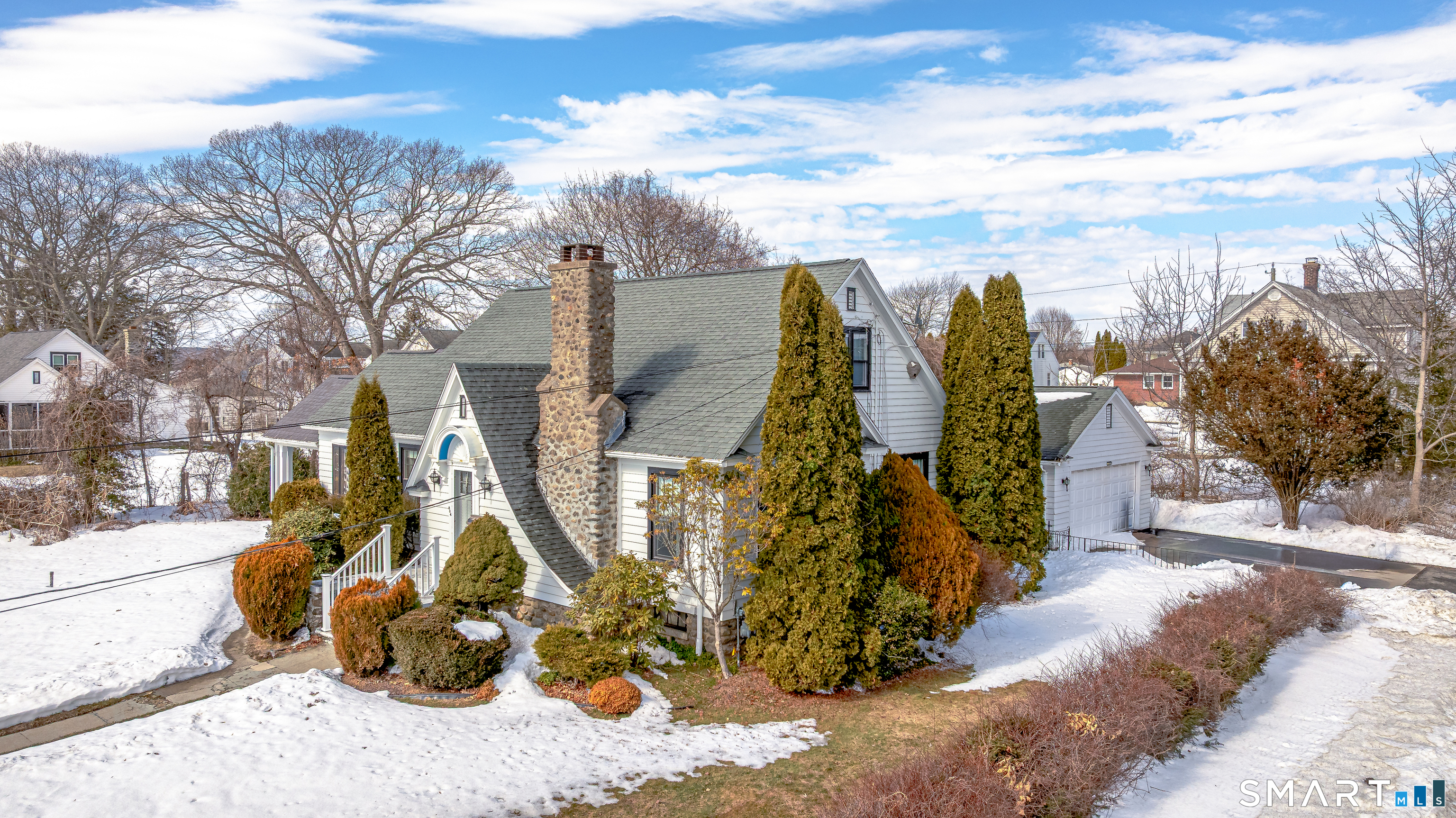 804 Congress Avenue Waterbury, CT 06708 - Photo 2 of 34