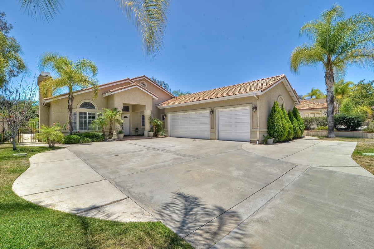 14380 Silver Heights Road Poway, CA 92064 - Photo 1 of 23