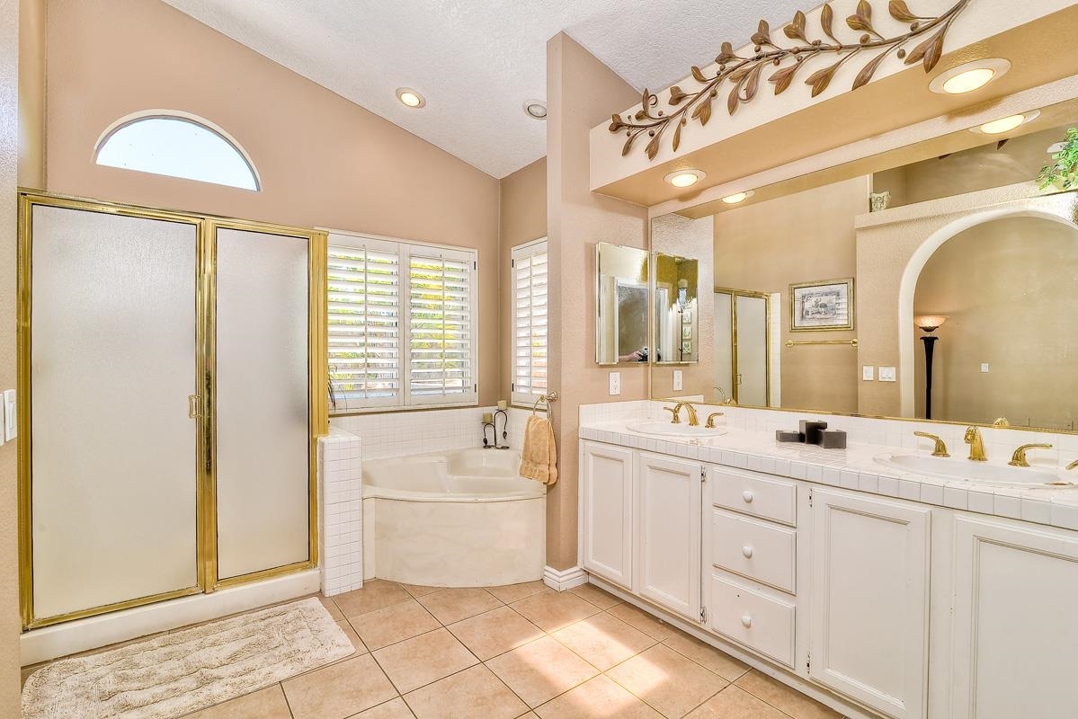 14380 Silver Heights Road Poway, CA 92064 - Photo 16 of 23