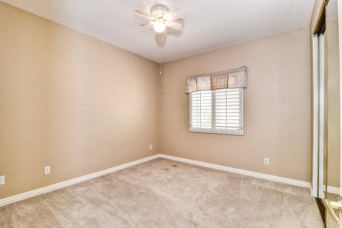 14380 Silver Heights Road Poway, CA 92064 - Photo 17 of 23