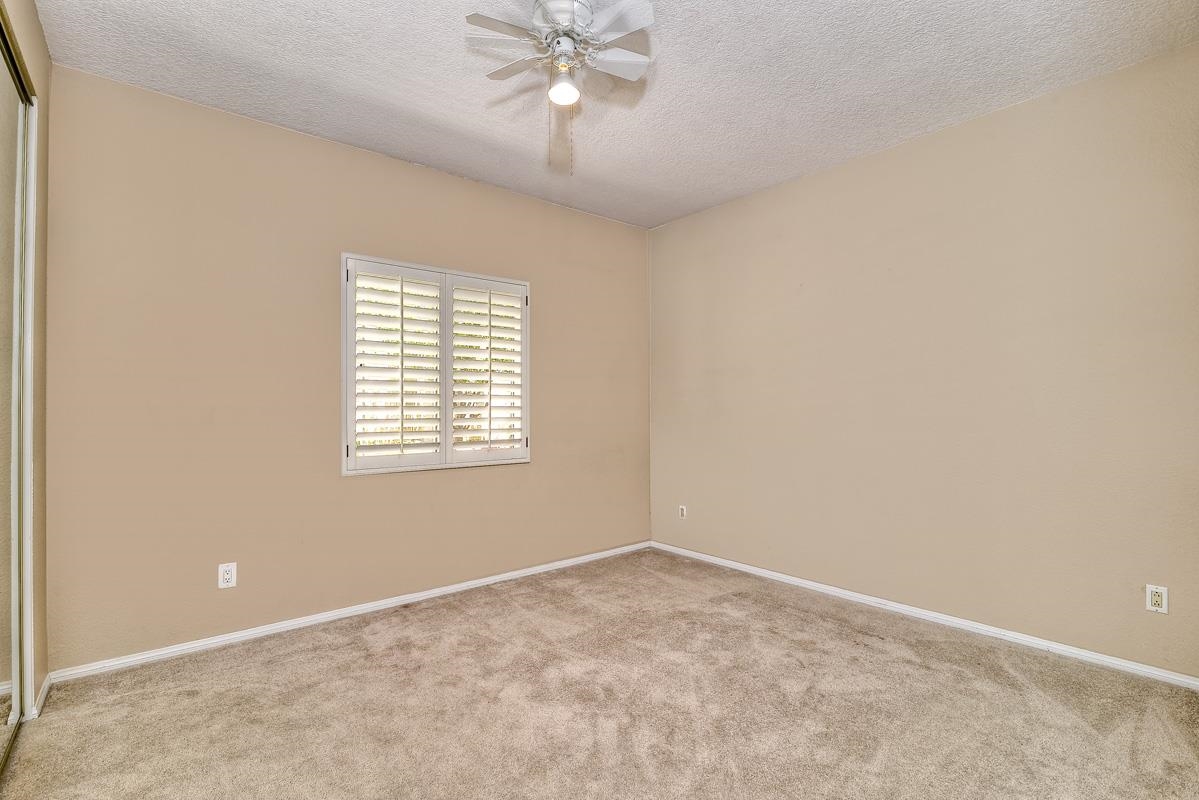 14380 Silver Heights Road Poway, CA 92064 - Photo 18 of 23