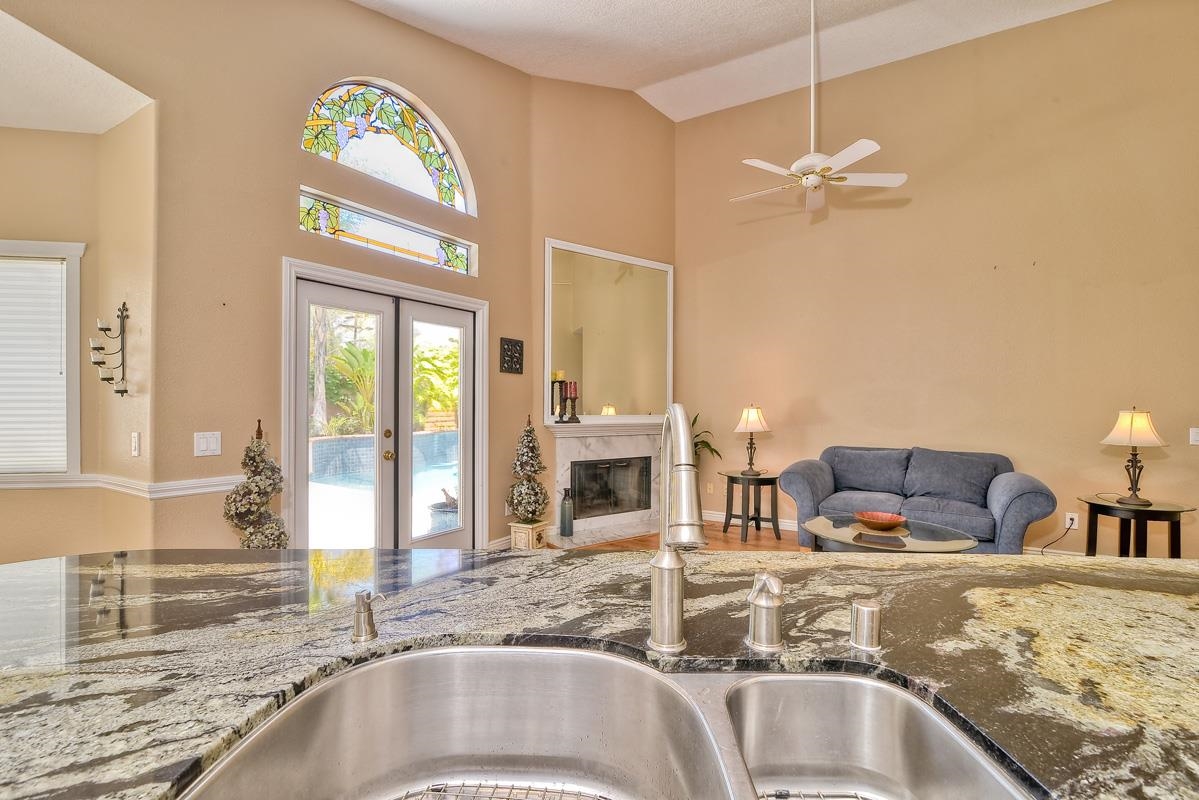 14380 Silver Heights Road Poway, CA 92064 - Photo 10 of 23