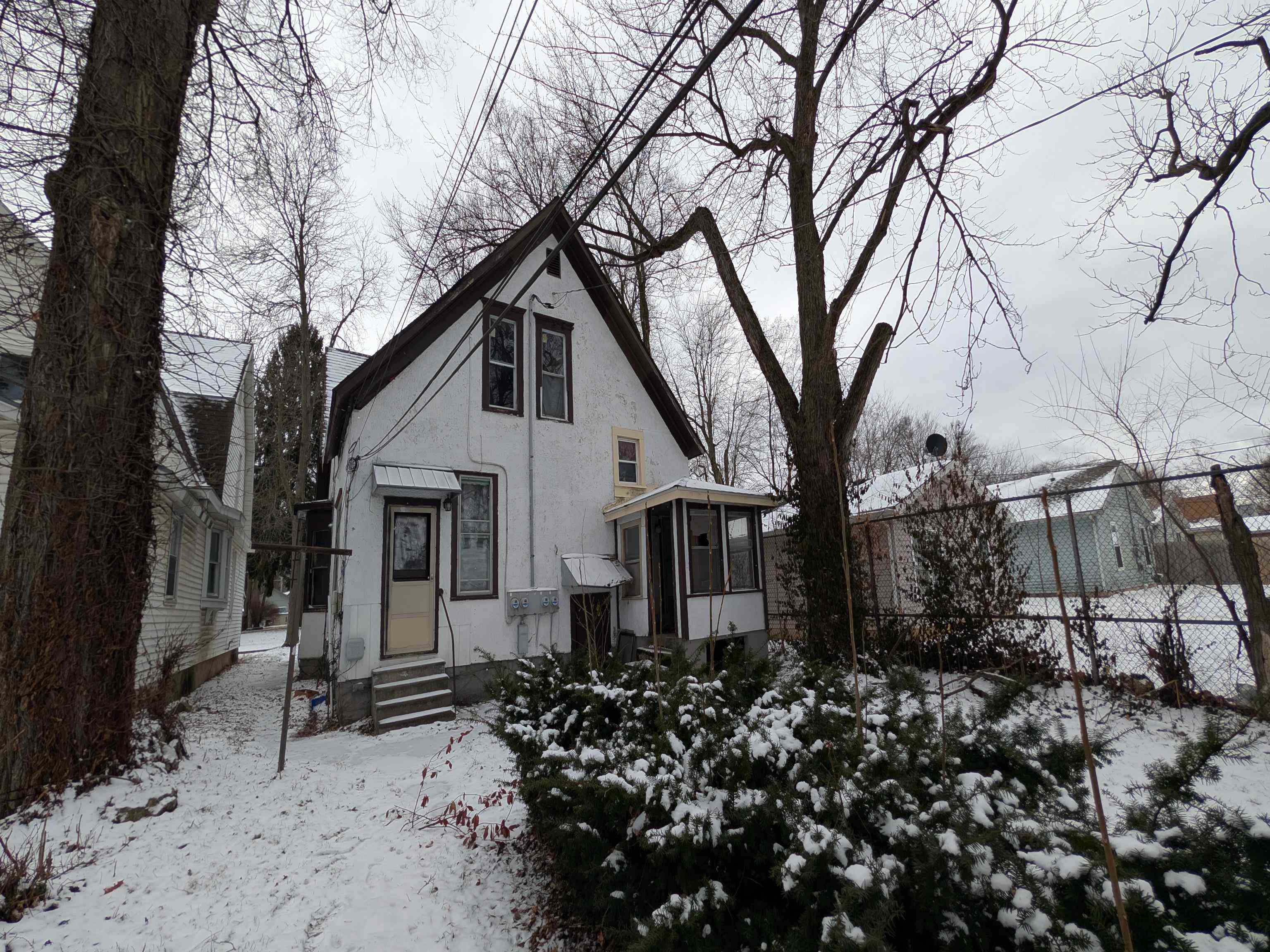 324 West Butler Street Fort Wayne, IN 46802 - Photo 5 of 14