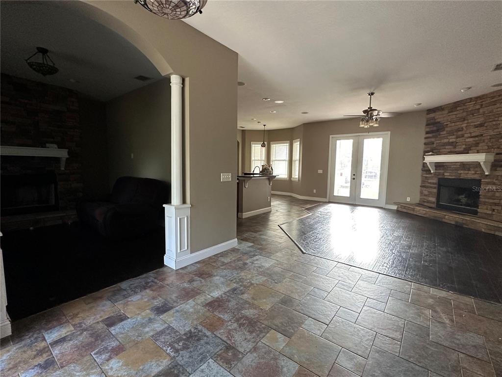 3002 Young Road Plant City, FL 33565 - Photo 8 of 44 Gallery Image 8