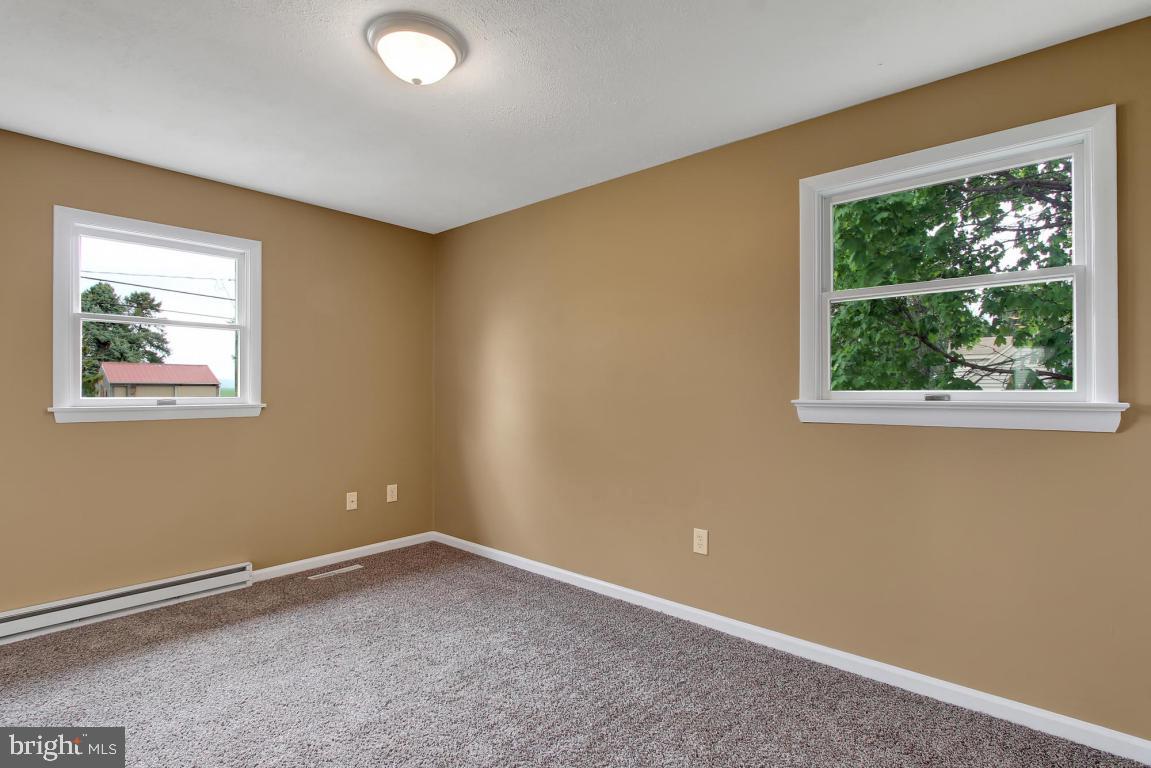 316 East Lexington Road Lititz, PA 17543 - Photo 15 of 25