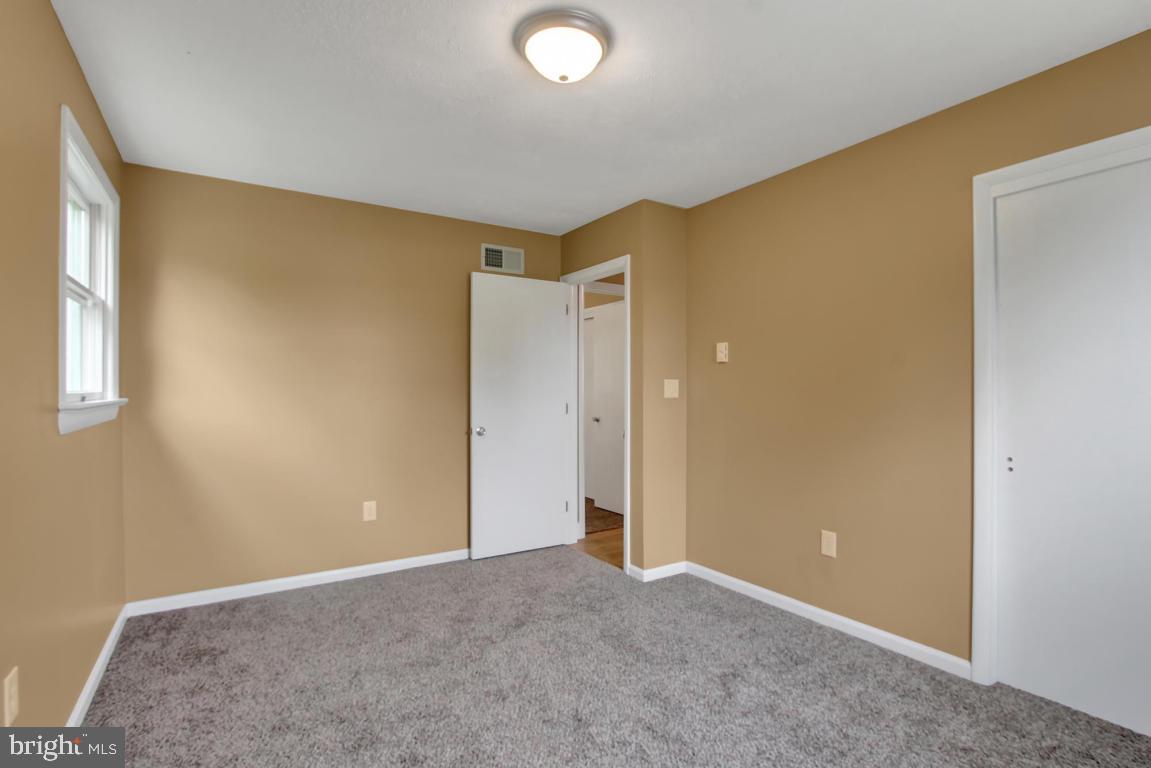 316 East Lexington Road Lititz, PA 17543 - Photo 16 of 25