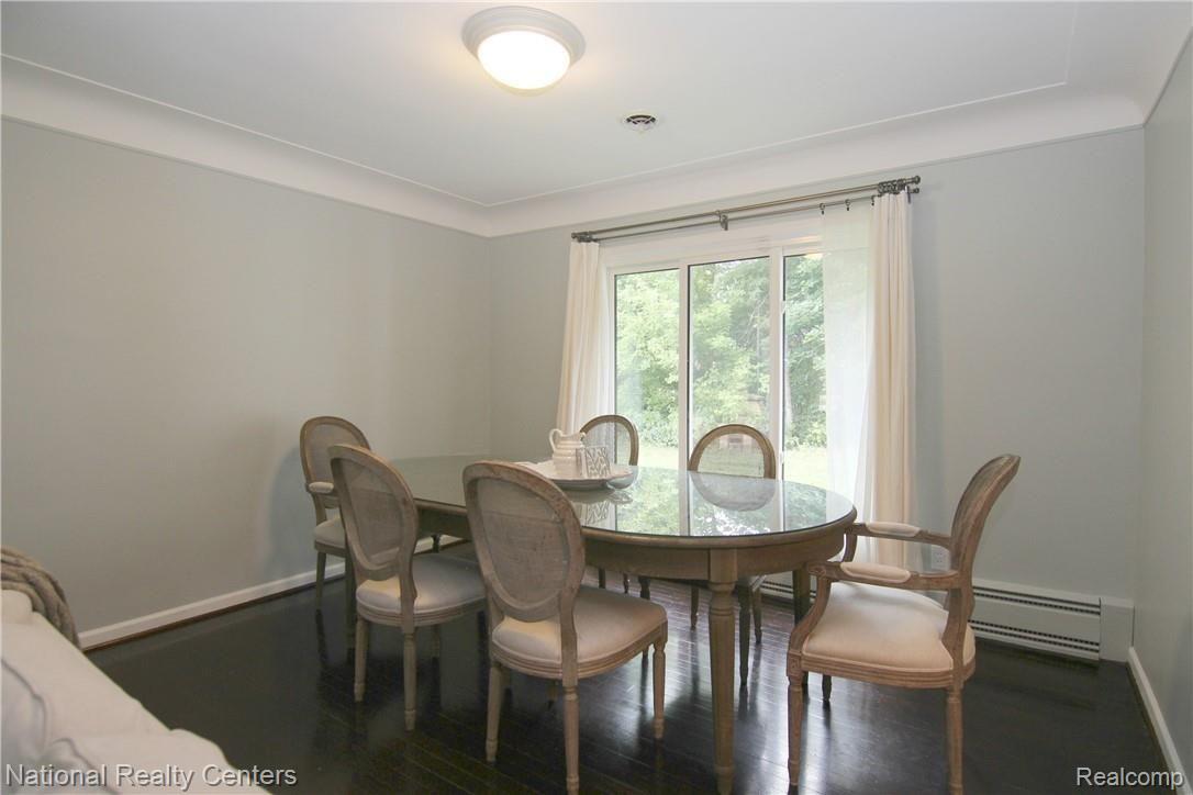 6310 Franklin Road Bloomfield Hills, MI 48301 - Photo 8 of 28 Franklin Rd Dining Room.jpg