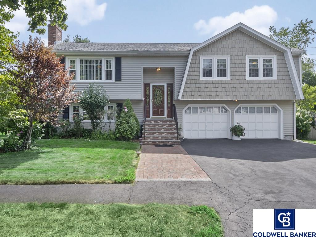 87 Briarwood Road Waltham, MA 02452 - Photo 1 of 23 Gallery Image 1